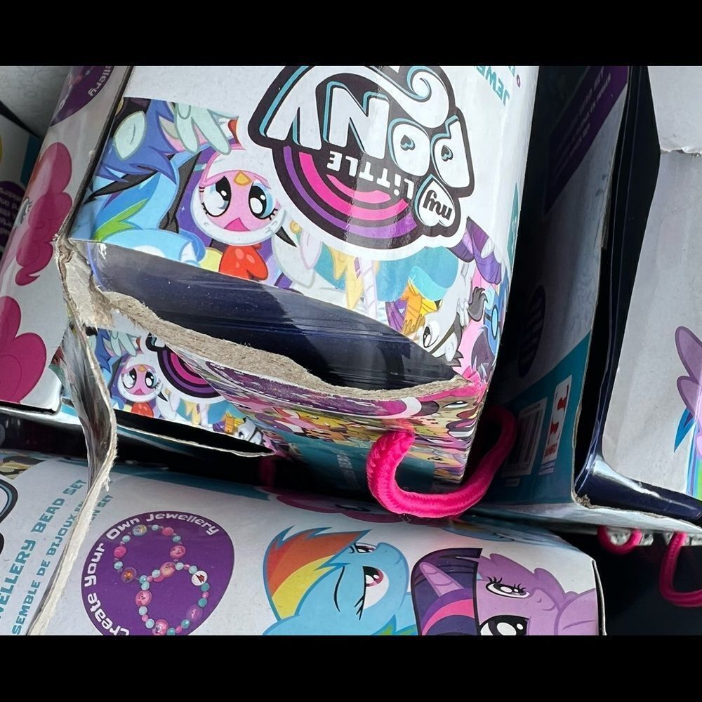 My Little Pony Jewelry Bead Set bundle - Picture 5 of 7